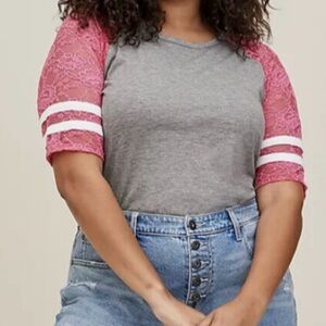 TORRID Top Raglan T-Shirt Tee Hot Pink Lace Short Sleeve Size L